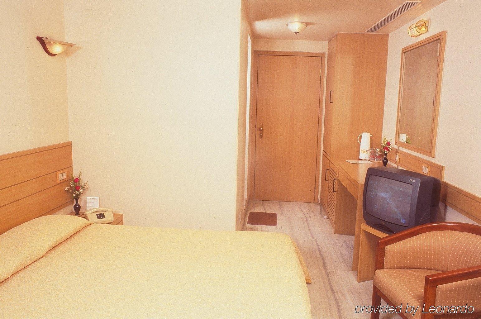 Hotel Midland Βομβάη Δωμάτιο φωτογραφία